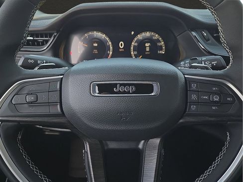 New 2026 Jeep Grand Cherokee L Limited AWD/4WD image 19