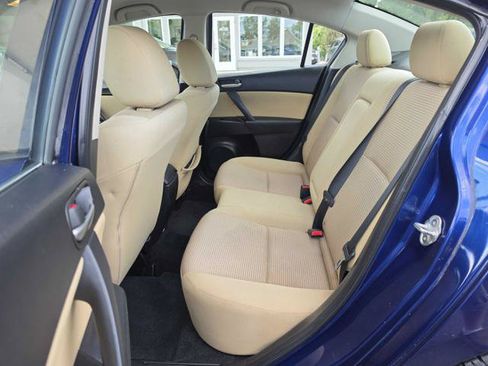 Used 2012 MAZDA MAZDA3 i Touring FWD image 12