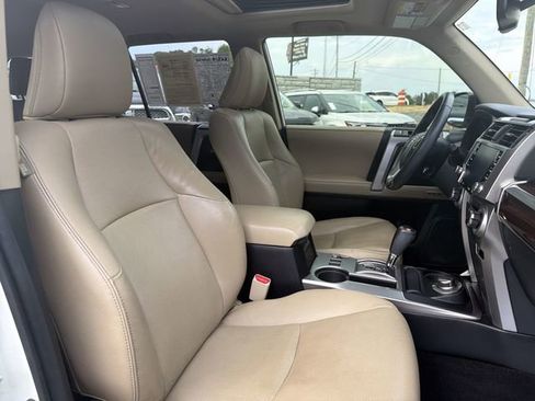 Used 2020 Toyota 4Runner Limited AWD/4WD image 25