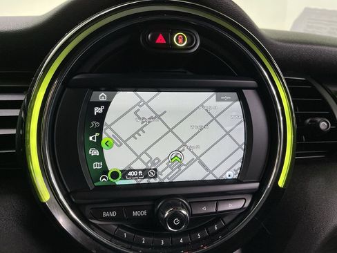 Used 2021 MINI Cooper 2-Door Hardtop image 22