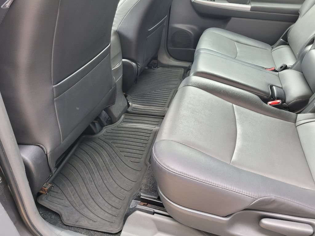 Used 2013 Toyota Prius V Five FWD image 45
