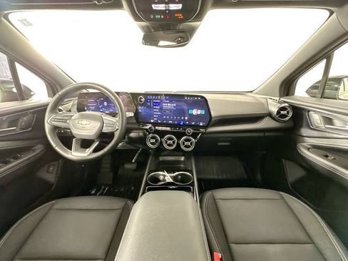 Used 2024 Chevrolet Blazer EV LT AWD/4WD image 3