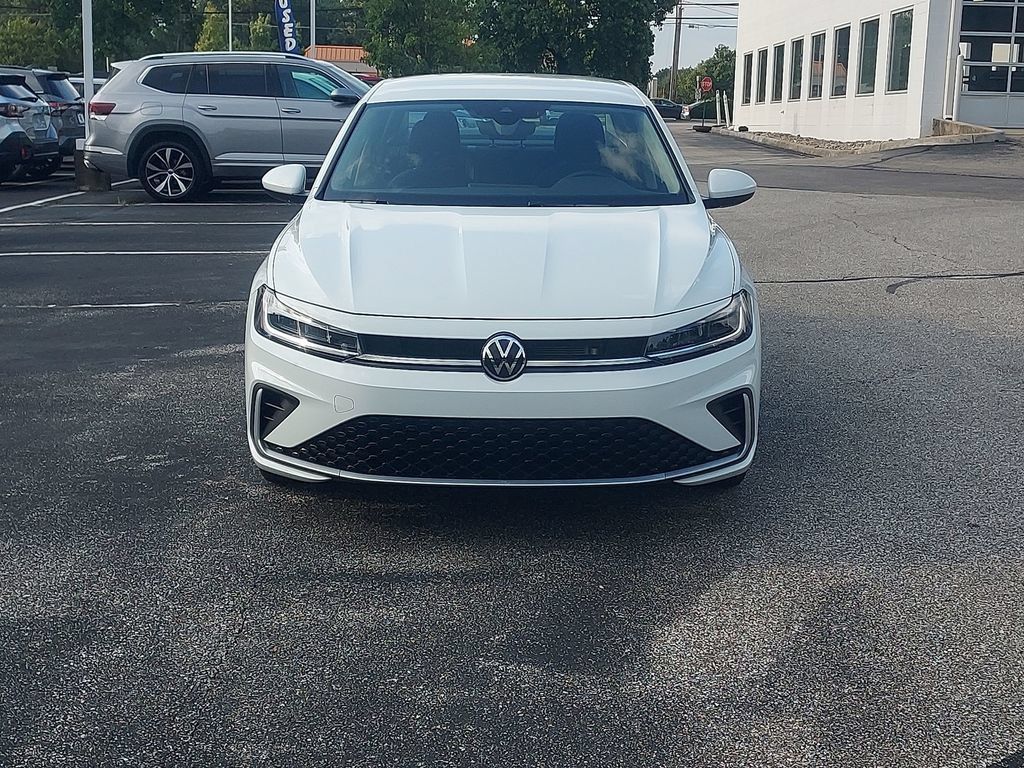 Used 2025 Volkswagen Jetta S FWD image 2