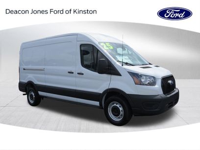 New 2025 Ford Transit 250 148 Medium Roof w/ Load Area Protection Package
