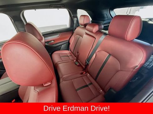 Used 2025 MAZDA CX-70 Plug-In Hybrid w/ Premium Plus AWD/4WD image 8