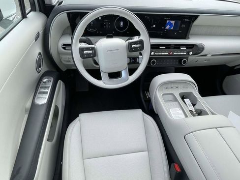 New 2026 Hyundai Palisade Calligraphy FWD image 11