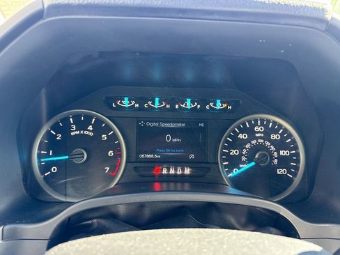 Used 2018 Ford F150 XLT w/ Equipment Group 302A Luxury image 10