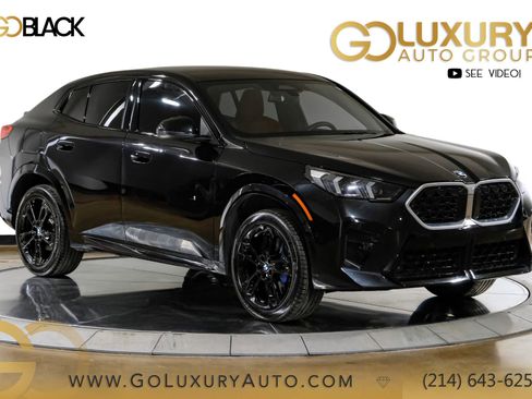 Used 2025 BMW X2 xDrive28i w/ M Sport Package image 1