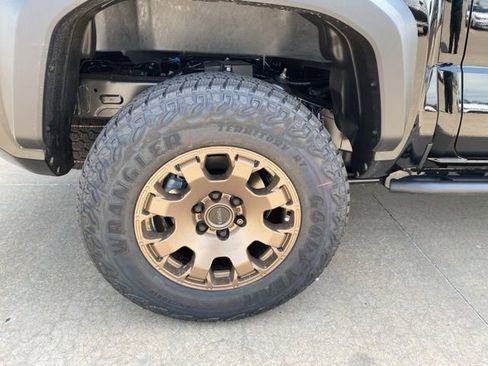 New 2026 Toyota Tacoma 4x4 Double Cab Hybrid image 25