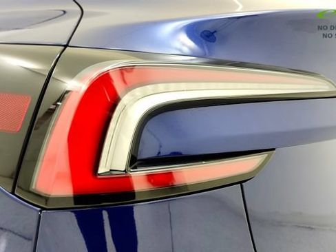 Used 2026 Tesla Model 3 RWD image 27