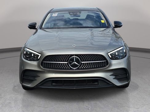 Certified 2022 Mercedes-Benz E 450 4MATIC Sedan image 2