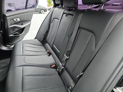 Used 2023 BMW 330i Sedan w/ M Sport Package image 14