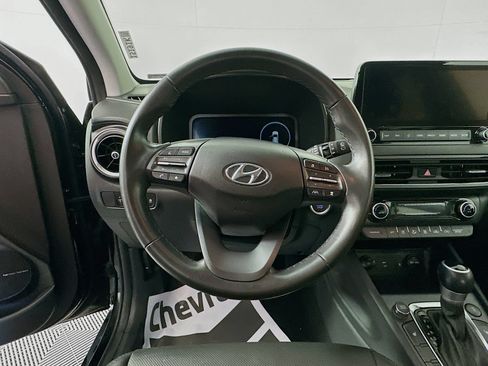 Used 2023 Hyundai Kona Limited AWD/4WD image 11