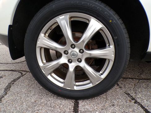 Used 2013 Nissan Murano LE w/ Platinum Pkg AWD/4WD image 22