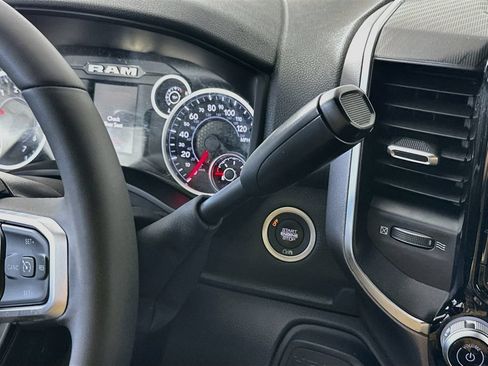 Used 2026 RAM 2500 Big Horn AWD/4WD image 16