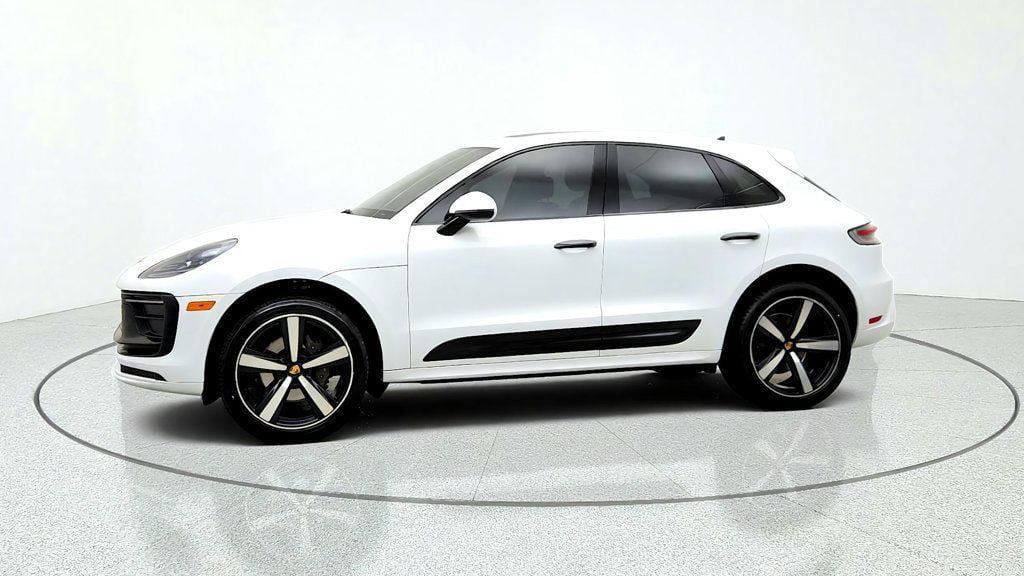 Used 2024 Porsche Macan Turbo w/ Premium Plus Package AWD/4WD image 8