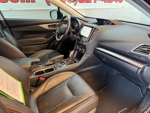 Used 2022 Subaru Crosstrek 2.5i Limited w/ Moonroof Package 2 image 8