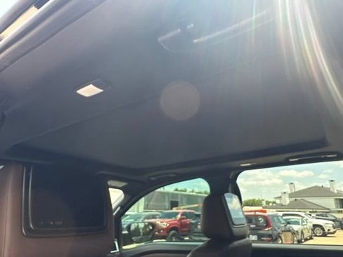 Used 2023 Nissan Titan Platinum Reserve w/ Moonroof Package AWD/4WD image 16