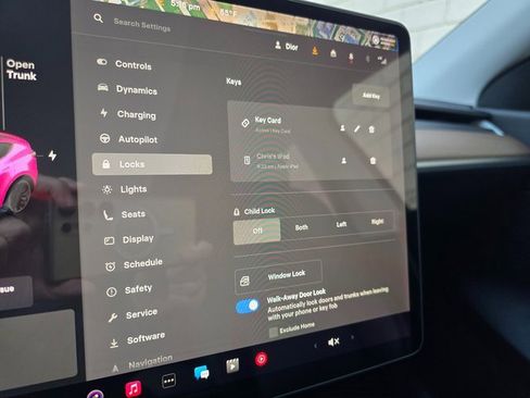 Used 2021 Tesla Model Y Long Range image 53