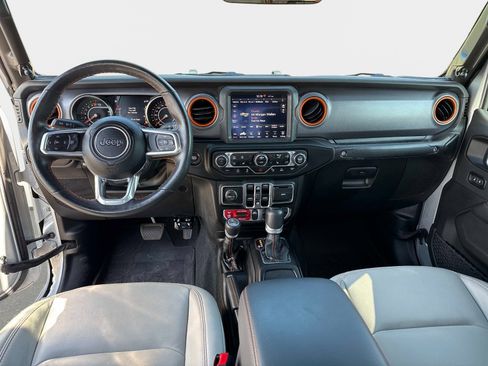 Used 2023 Jeep Gladiator Mojave w/ LED Lighting Group AWD/4WD image 18
