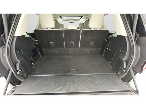 Used 2025 Ford Expedition Active AWD/4WD image 23