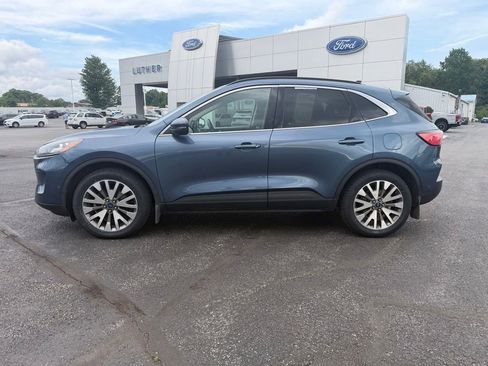 Used 2020 Ford Escape Titanium w/ Titanium Premium Package 2.0 AWD/4WD image 2