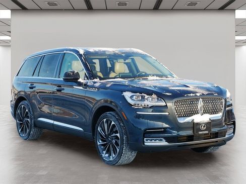 Used 2021 Lincoln Aviator Reserve w/ Equipment Group 202A image 1