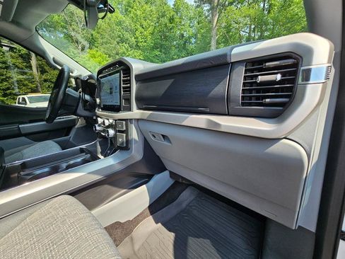 Used 2022 Ford F150 XLT w/ Equipment Group 302A High image 50