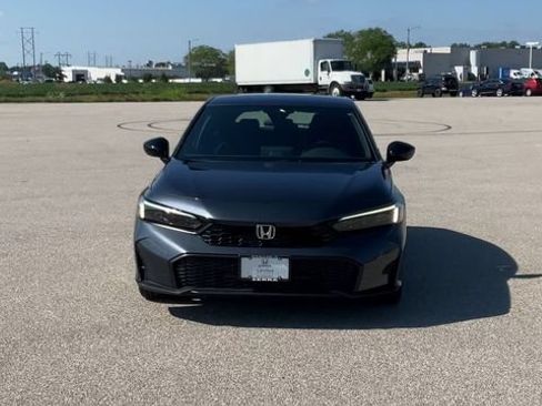 Certified 2025 Honda Civic Sport image 3