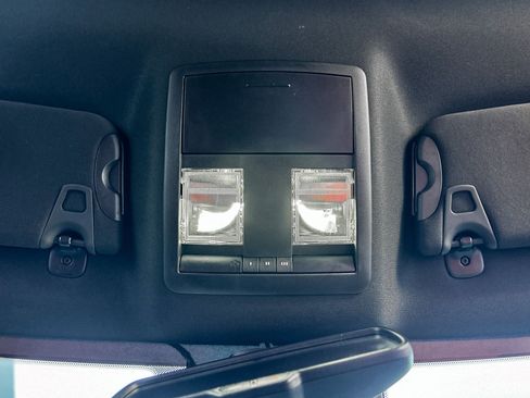 Used 2020 Dodge Challenger SRT Hellcat image 25