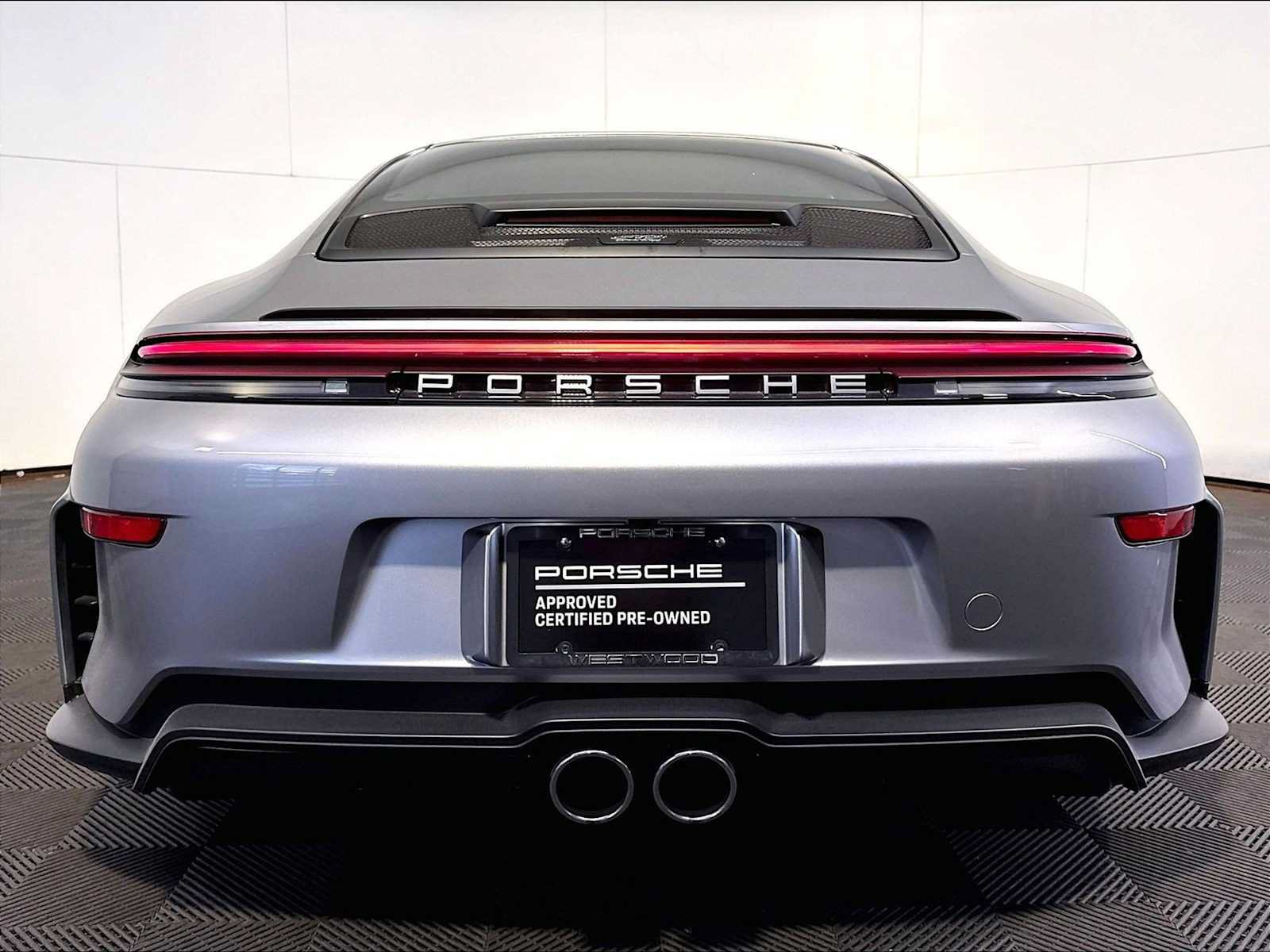Certified 2026 Porsche 911 GT3 RWD image 6