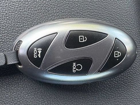 New 2026 Hyundai Elantra Hybrid FWD image 20