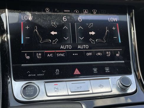 Used 2024 Audi A8 L 3.0T AWD/4WD image 30