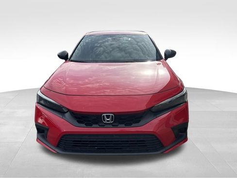 Used 2022 Honda Civic Sport image 2