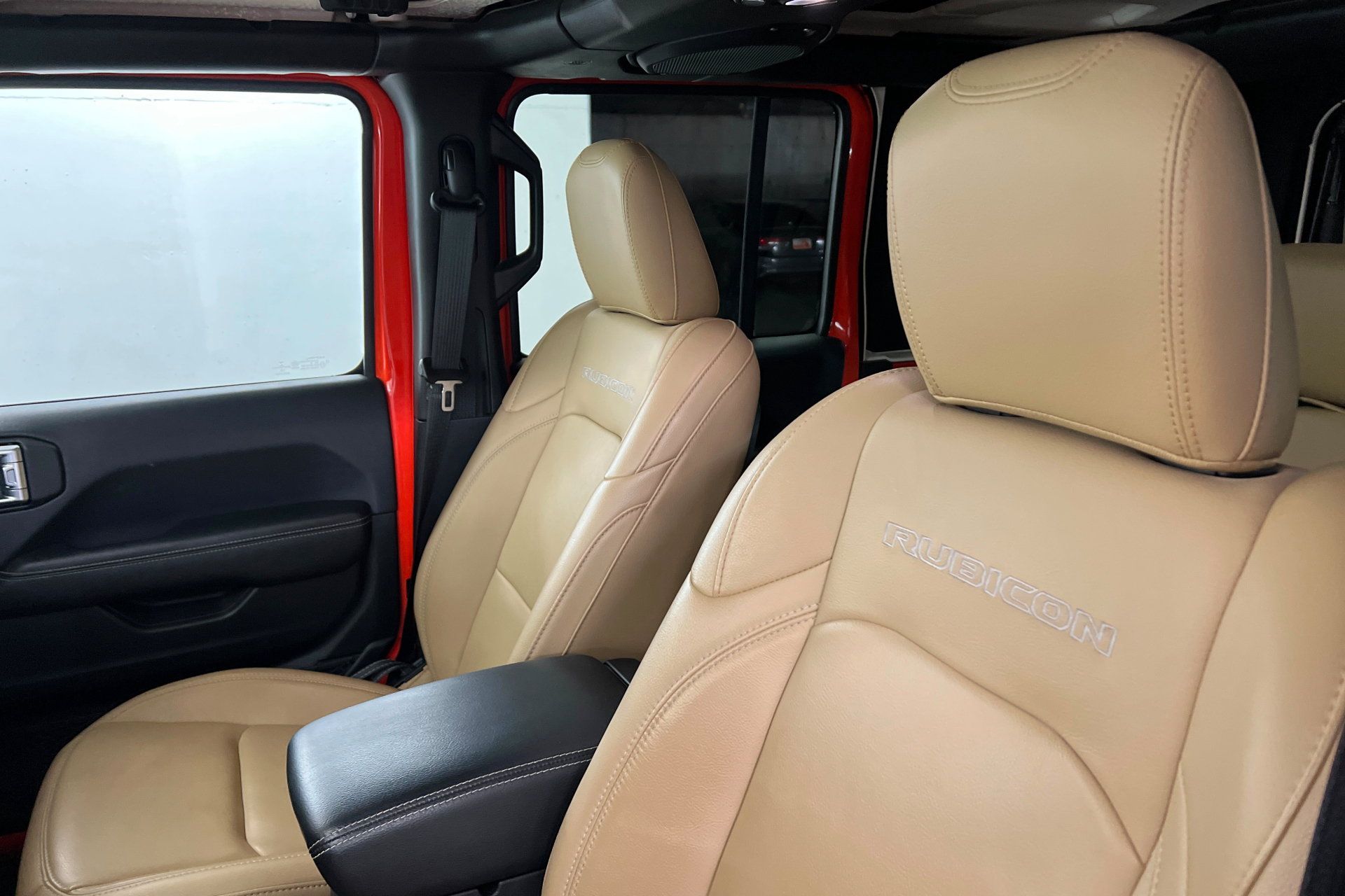 Used 2018 Jeep Wrangler Unlimited Rubicon AWD/4WD image 16