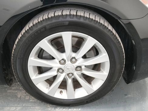 Used 2011 Lexus LS 460 AWD w/ Luxury Value Edition image 11