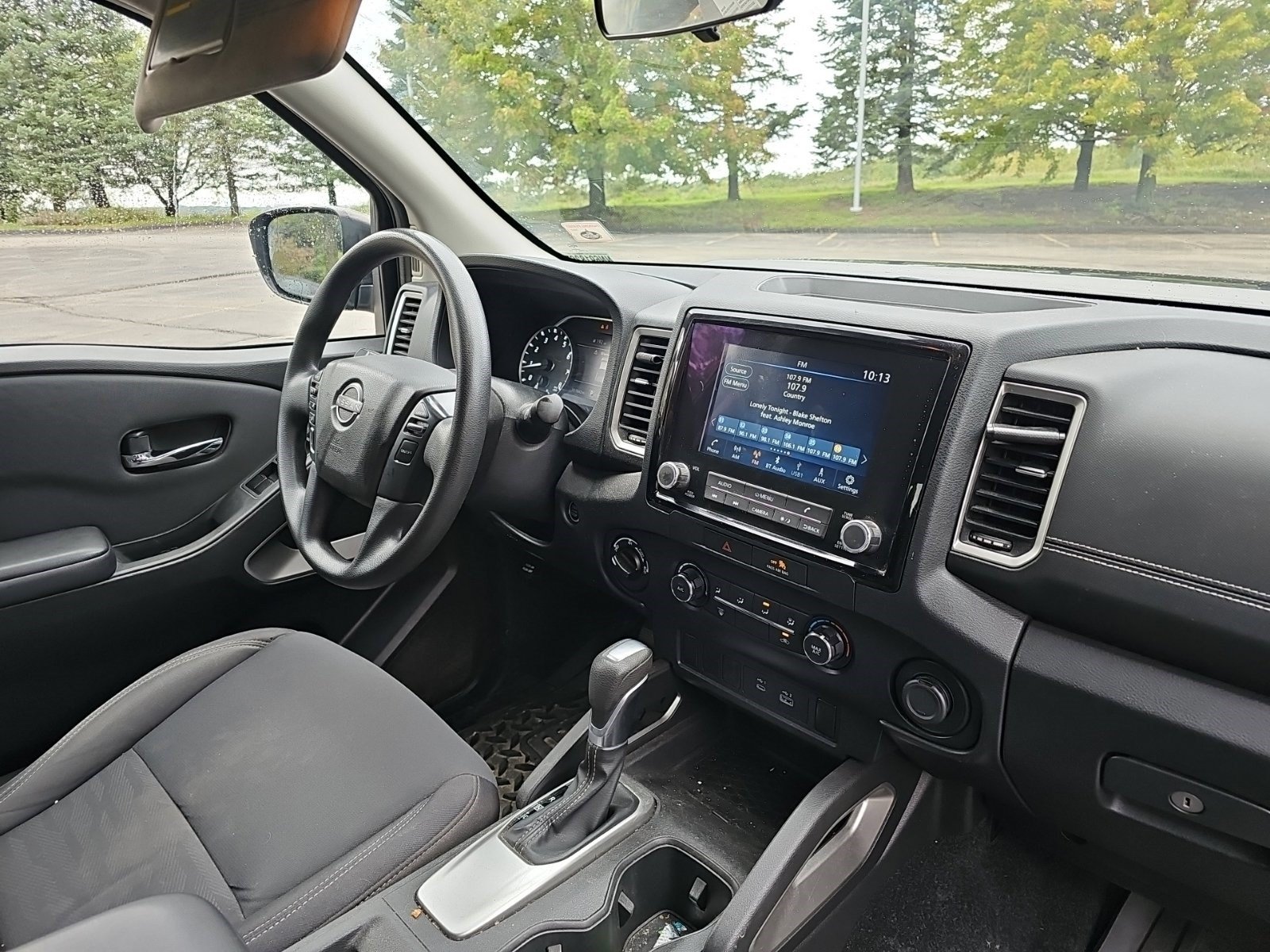 Used 2022 Nissan Frontier SV AWD/4WD image 10