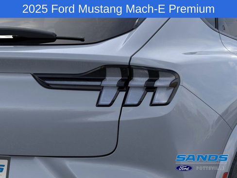 New 2025 Ford Mustang Mach-E Premium image 21
