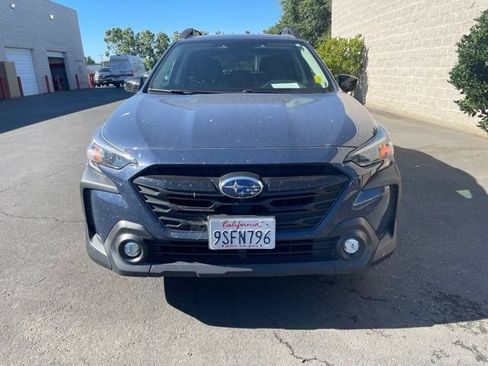 Used 2025 Subaru Outback Onyx Edition XT w/ Popular Package #2 AWD/4WD image 2