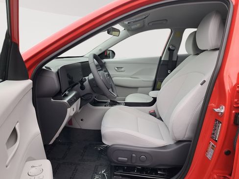 New 2025 Hyundai Kona SEL image 12
