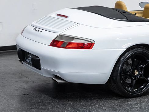 Used 1999 Porsche 911 Carrera image 10