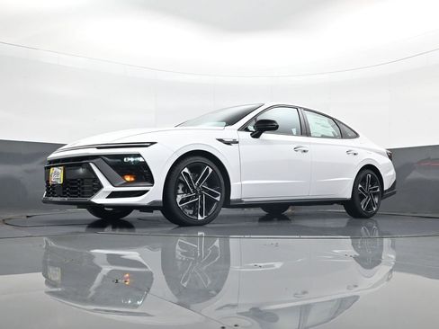 New 2026 Hyundai Sonata N Line FWD image 21