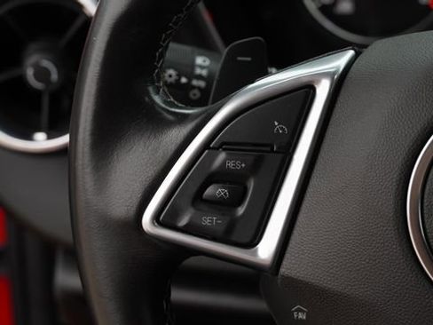 Used 2020 Chevrolet Camaro LT image 24