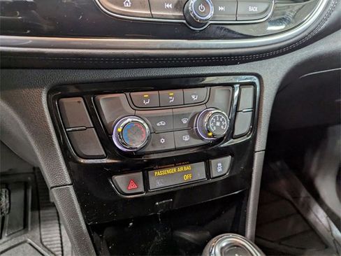 Used 2019 Buick Encore Preferred image 21