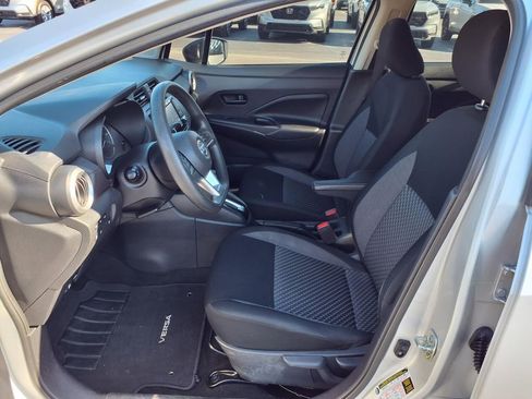 Used 2020 Nissan Versa S image 11