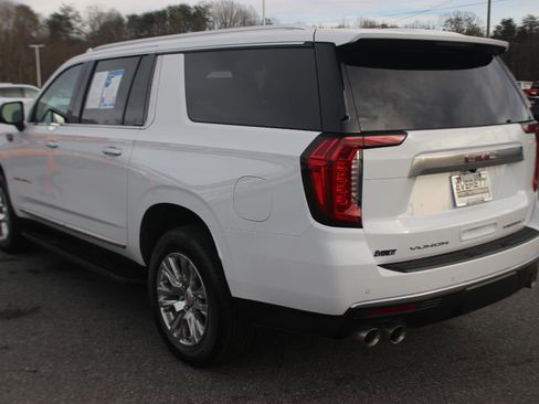 Used 2024 GMC Yukon XL Denali w/ Max Trailering Package image 5