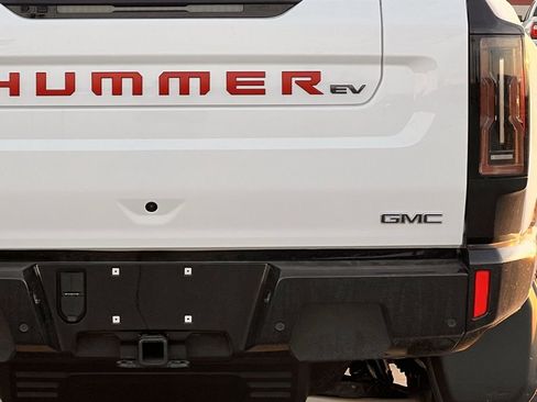 New 2026 GMC Hummer EV 4x4 Crew Cab image 6