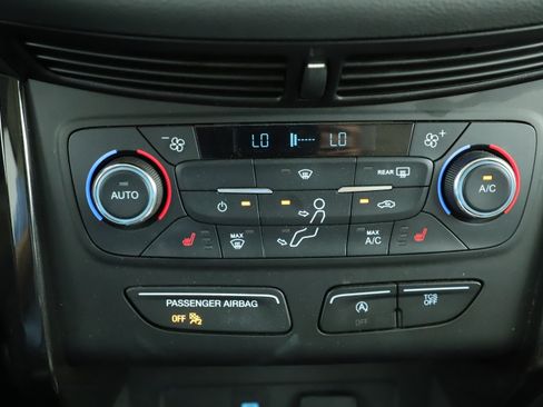 Used 2017 Ford Escape Titanium FWD image 15