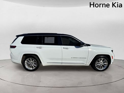 Used 2021 Jeep Grand Cherokee L Summit w/ Advanced Protech Group IV AWD/4WD image 3