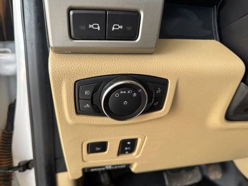 Used 2018 Ford F350 Lariat w/ Lariat Ultimate Package image 17